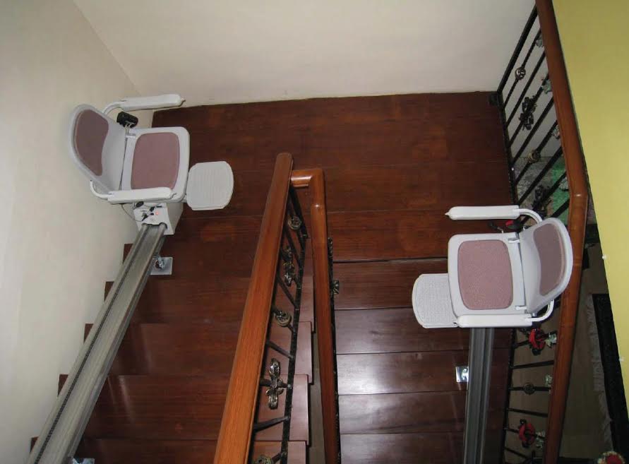 Egyenes lépcsőlift